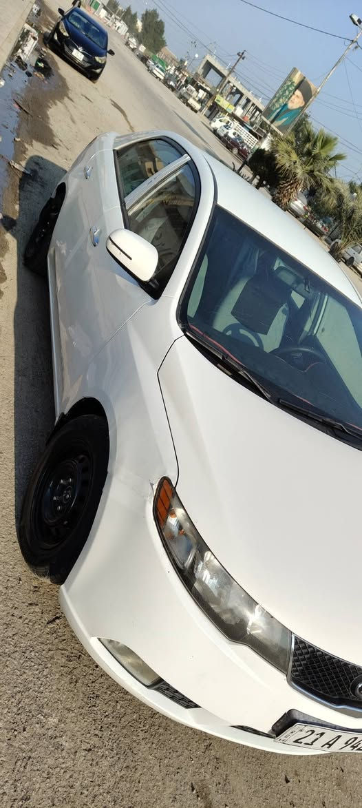 السلام عليكم للبيع سيراتو موديل 11بيه بنيد مبدل اوبيه اشويه بالجاملغ والباقي مكفول كير اومكينه اوحداديه اوتخم تايرجديد السعر 95اوبيه مجال مكاني النجف المشخاب
***********
