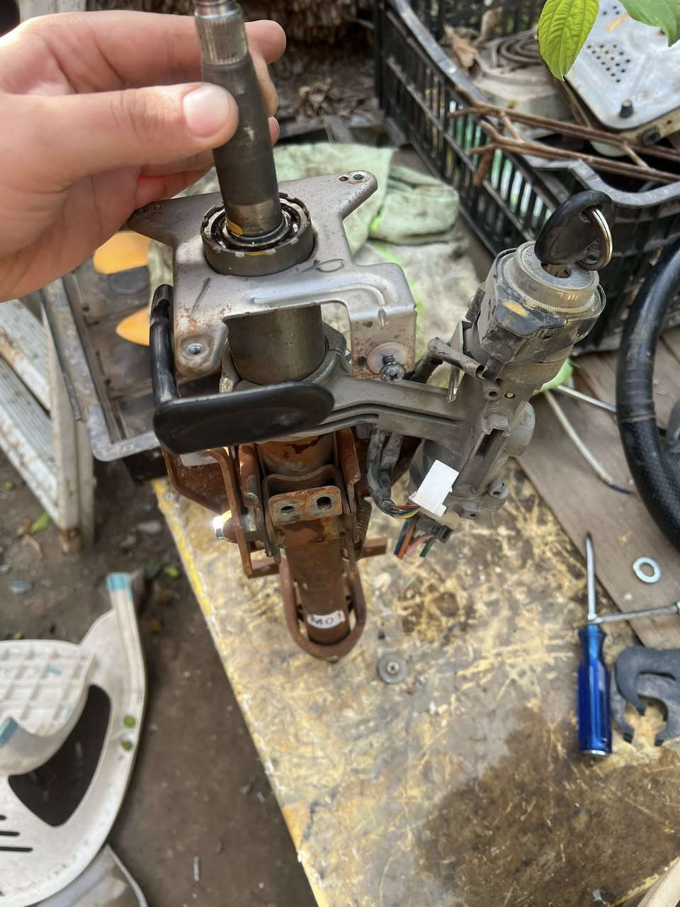 سلام عليكم
غراض سبورتج للبيع
جوزة هية ولسويج مال كصة مال فول 

مجمع اشاير وما ماسحة وياهة شريط ستيرن

غلافة ستيرن كامل بدون شخط او ضربة او كسر

وموجود ستيرن كامل هوة والايرباك مالتة 

كلهن مال كصة حاوية


**إذا كنت صاحب هذا الإعلان وتريد حذفه لأي سبب، رجاءا أرسل رسالة إلى الدعم الفني**