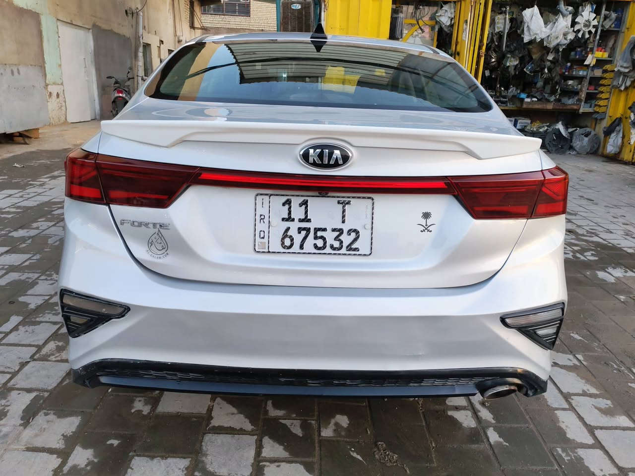 كيا فورتي موديل 2019
السعر 125$وبيه حك جيه
حادثة جاملغ وبنيد بدون دواخل 
سونار بالمنشور
مكينه دوش 2000
كير اي تي 
115ماشيه 
رقم بغداد تحويل 
كير مكينه حداديه جاهزه من كلشي 
وارد امريكي  
المواصفات 
تحديد مسار 
كامره دواره 
حساسات 
تحكمات استيرن 
ثلاثه وضعيه انضمه قياده 
الاستفسار اكثر الاتصال على الرقم 
***********
