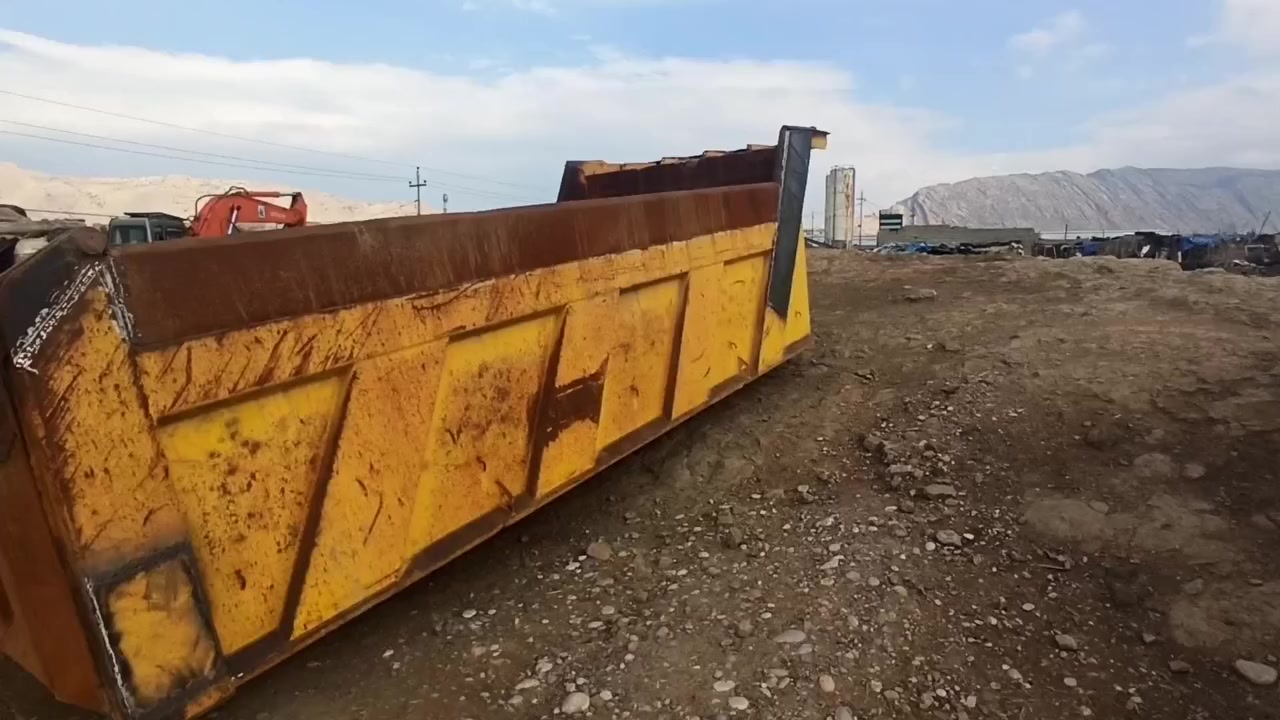 للبیع ٲومراوس طول550مال دولە
***********
