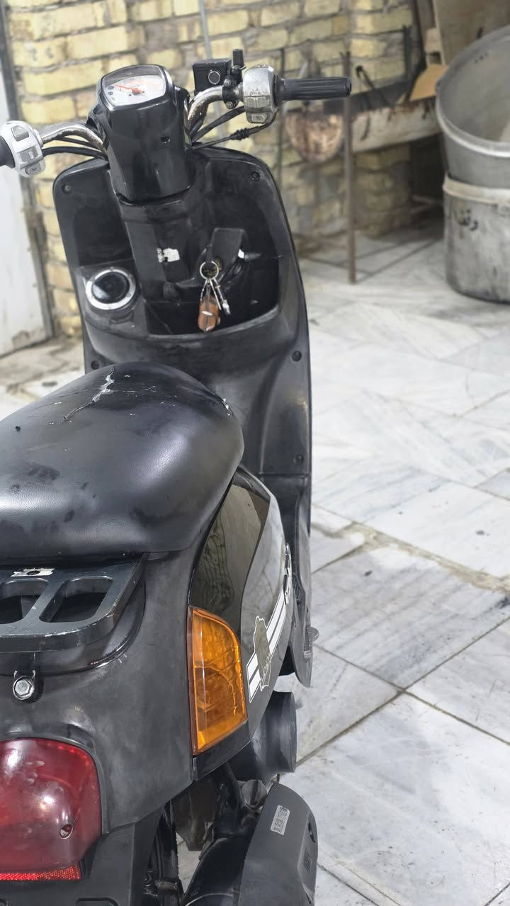 سلام عليكم شباب دراجه ماكس بوليس كابريته دراجه ما رمبه صارلي فتره من نازله كلشي  شغال بيه كهربائيات هندر سلف جيب فيتر افحص برغي ما مفتوح بيه العنوان ميسان حي الحسين قديم هذا رقمي ***********
السعر مطلوب 750 بيه مجال
