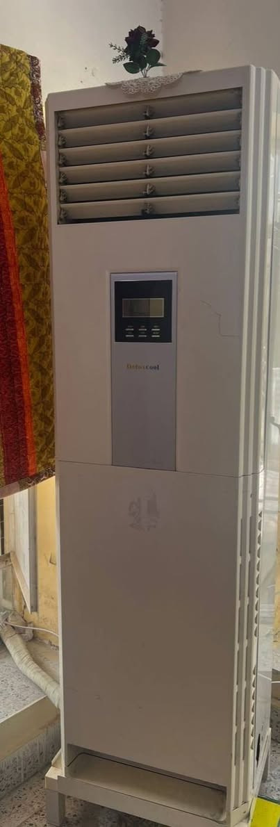 للبيع سبلت عامودي عدد 2 شغالات استفسار اتصل ***********
