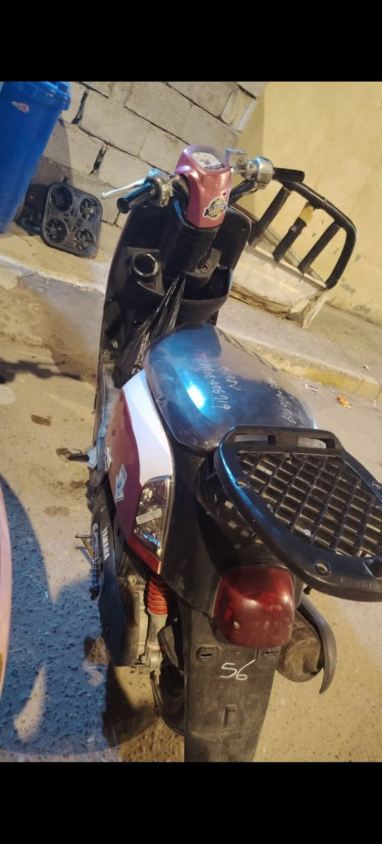 دراجه بوليسي مديل ٢٠١٤ كابريته كلشي شغال بيه سلف كهربائيات كامله 
سعر ٩٥٠ بيه مجال


**إذا كنت صاحب هذا الإعلان وتريد حذفه لأي سبب، رجاءا أرسل رسالة إلى الدعم الفني**