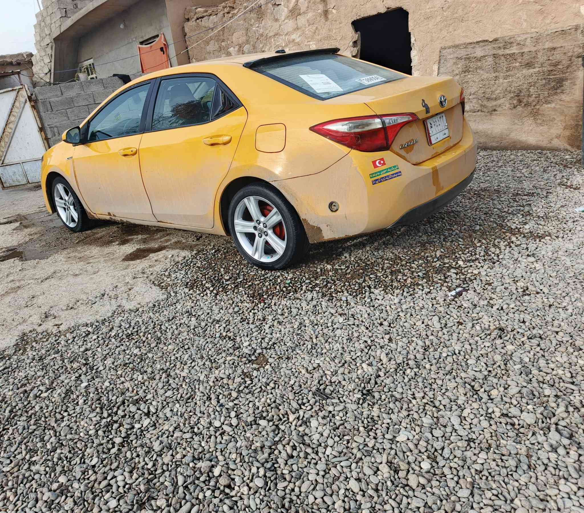 السلام عليكم كورله 🚖موديل 16محدثه 19 رقم بغداد شرط التحويل صررهه جامرلق وبونيد بدون دواخل وبيهه بل سقف معجون نقطه دواخل مابيهه السياره جاهزه دفتر بانزين منضومه قاز جديده تخم تاير جديد السعر 126بيهه مجال للاستفسار الاتصال عله الرقم ***********
