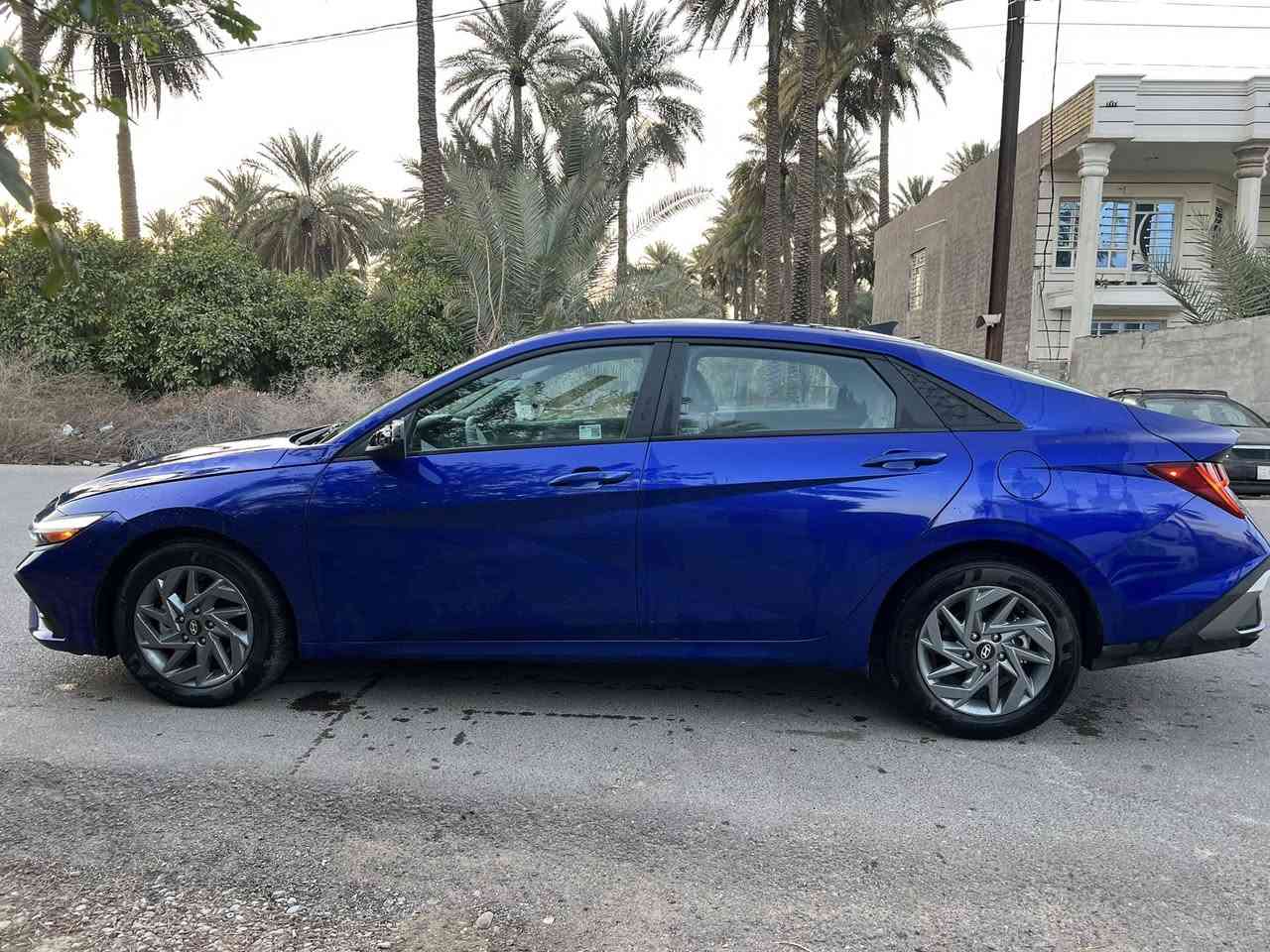 سلام عليكم
النترا بلو هايبرد موديل ٢٠٢٥ دخول جديد سياره زيرو بتراب الشركة 
ماشيه ٣ الاف 
حادثها كما موضح بصوره بدون ايرباك تبديل بس جاملغ الامامي 
بجم كبس سياره جديده كلش
عارضها ب١٦٥ وبيها مجال 
مكاني بغداد 
لي معاجبه السعر ان شاءالله يلكه بسعر لي يعجبه
رقمي ***********
