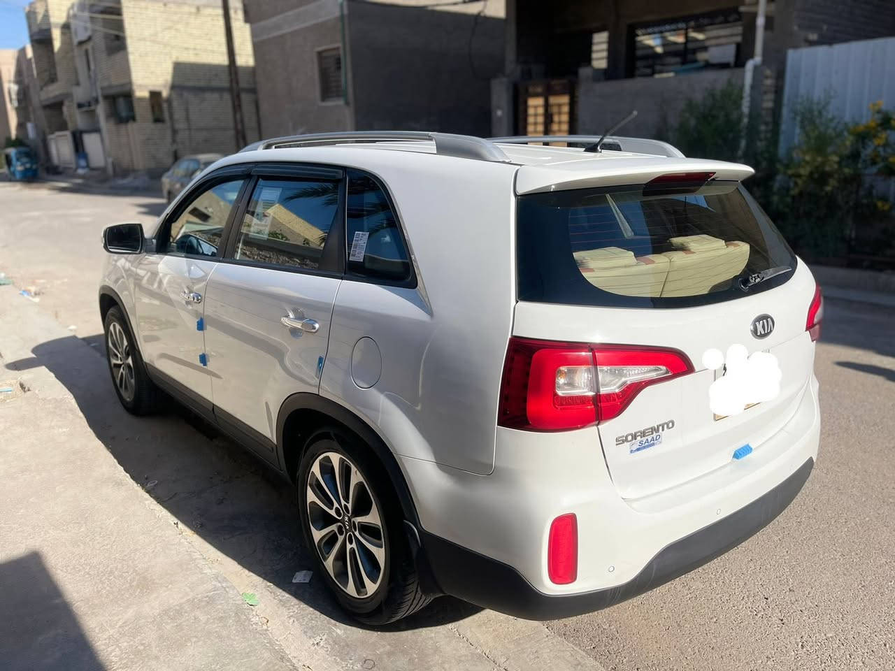 السلام عليكم سورنتو 2015 خليجيه مكفوله بدون بارد بدون تبديل ماشيه 60 الف حقيقي ابيض اللون مواصفات عاديه بصمه وكشن كهرباء محرك 4 سلندر رقم اربيل الجديد السعر 165 بيع فقط الي تفيده يدلل هذا الرقم يتصل ***********
مكان السياره بغداد القاهره قرب مطعم النبع الصافي
