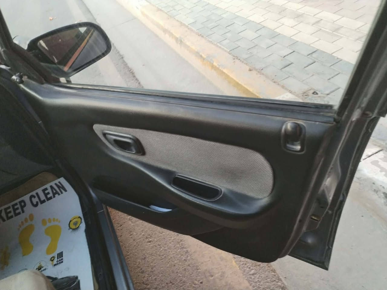 سياره للبيع اكسل موديل 93 سنويه لل 28 السعر 29 غير متواجد على الخاص اتصل عله الرقم *********** العنوان بغداد
