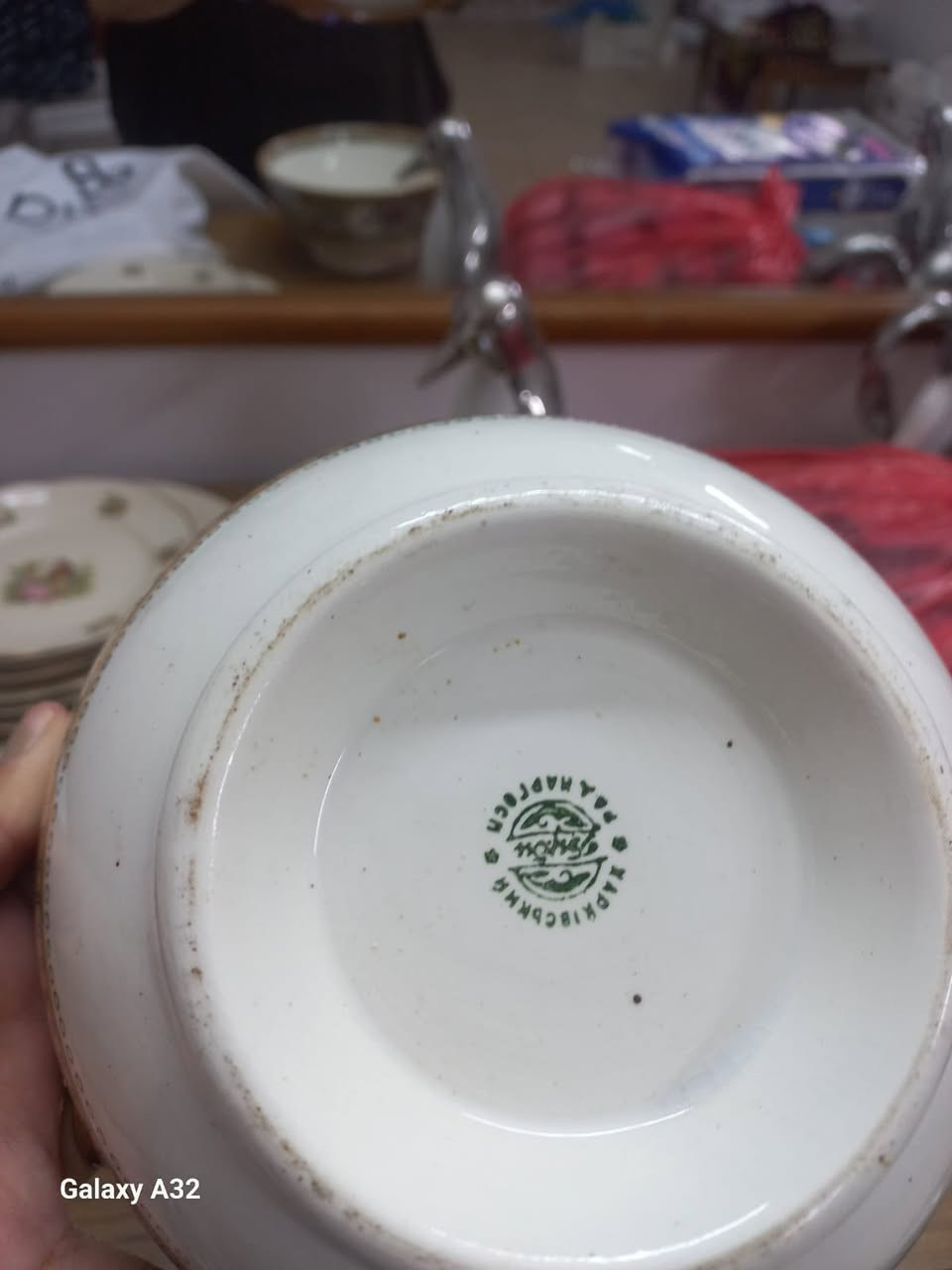 طاسة سيت عدد 2 صنع اوكراني بورسلين
السعر خاص 
***********
