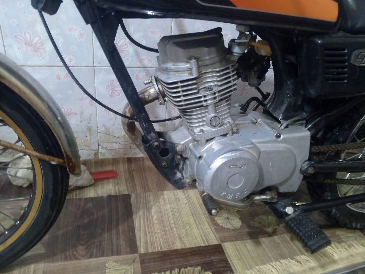 للبيع ارشه موديل 20 كلك مكفوله لا نضوح ولا صوت لا تبخير  شلعه ومعدل كربلاء حي العباس سعر 275.    ***********
