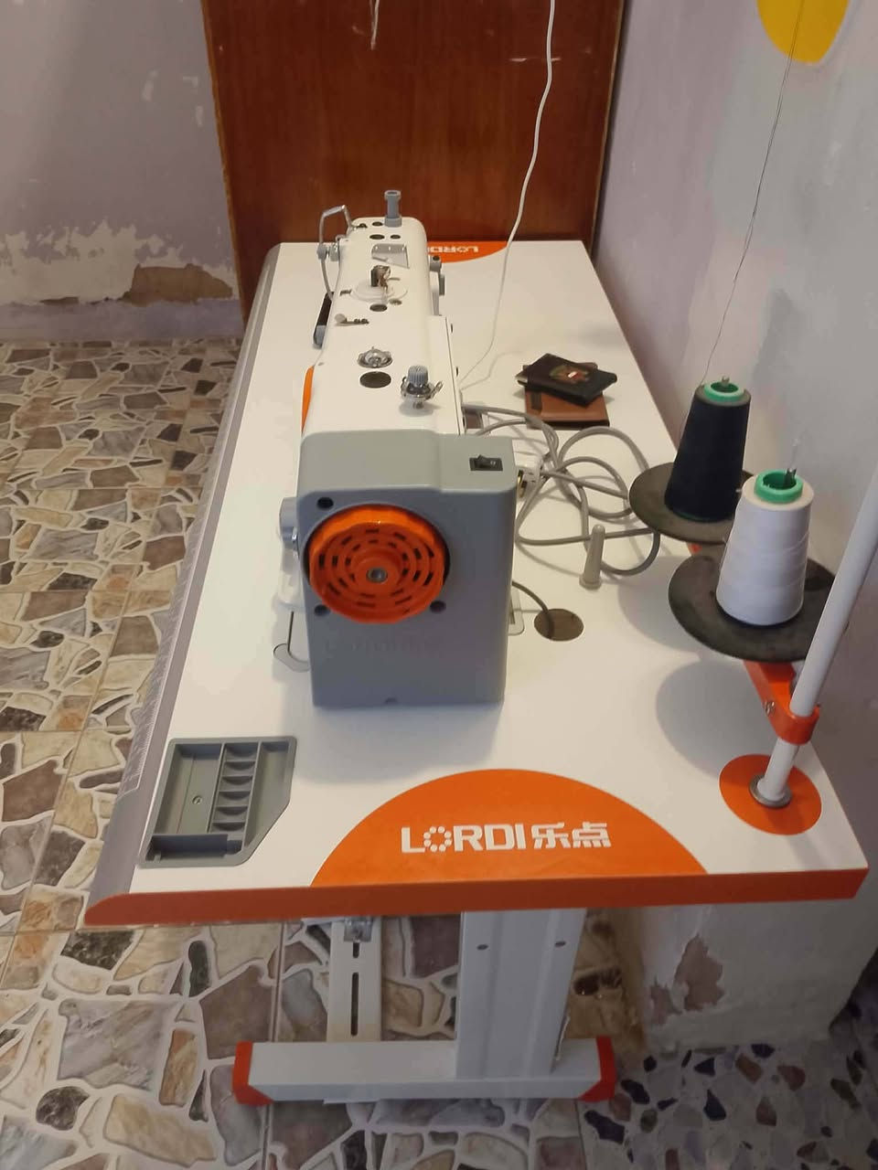 سلام عليكم من رخصت مدير الكروب مكينا ام شاشه المس استعمال اقل شهر سعر340 المكان الفحامه ***********
