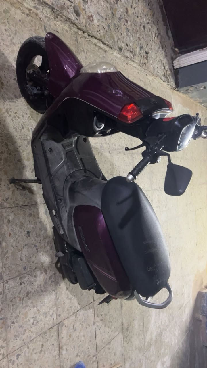 دراجة للبيع بليس مصطرة ونزل حساس ازدحام استان كهربائي دراجة ضالعة ١٥ يوم نازلة من الرمبة السعر ٩٠٠ وبيهة مجال مكاني الشعلة ام نجم ***********
