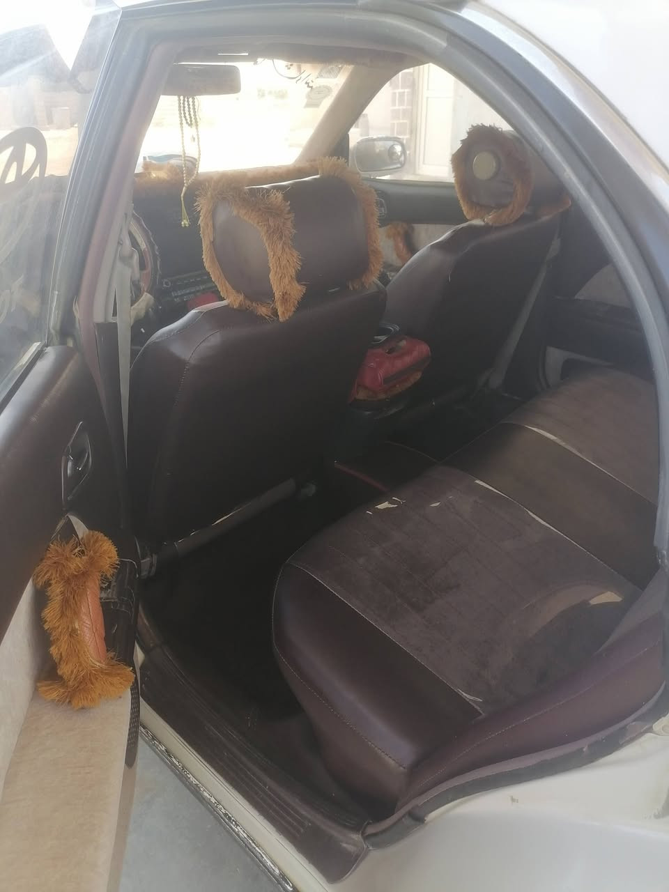 السلام عليكم بطه للبيع سعر 57بيها
كير محرك شرط ثنين ونص
صدر امامي خلفي جديد كشر صافي من رصعات
داخل جلد شاشه كامره خلفيه
رقم صلاح الدين دولي باسمي
العنوان صلاح الدين قضاء العلم

***********
