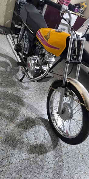 السلام عليكم 
دراجه ايراني للبيع ادوات تعمير 2025دراجه بلكارتون تاخذه تلف راسك وتنام مامتعوبه ولامشتغله دلفري مجرد من البيت لشغل ومن شغل للببت تعمير بيدي انه معمره 
سعره 600وبيه مجال لطيبين والمايعجبه سعر اكو دراجات خير من الله ‭0788 155  0771‬
