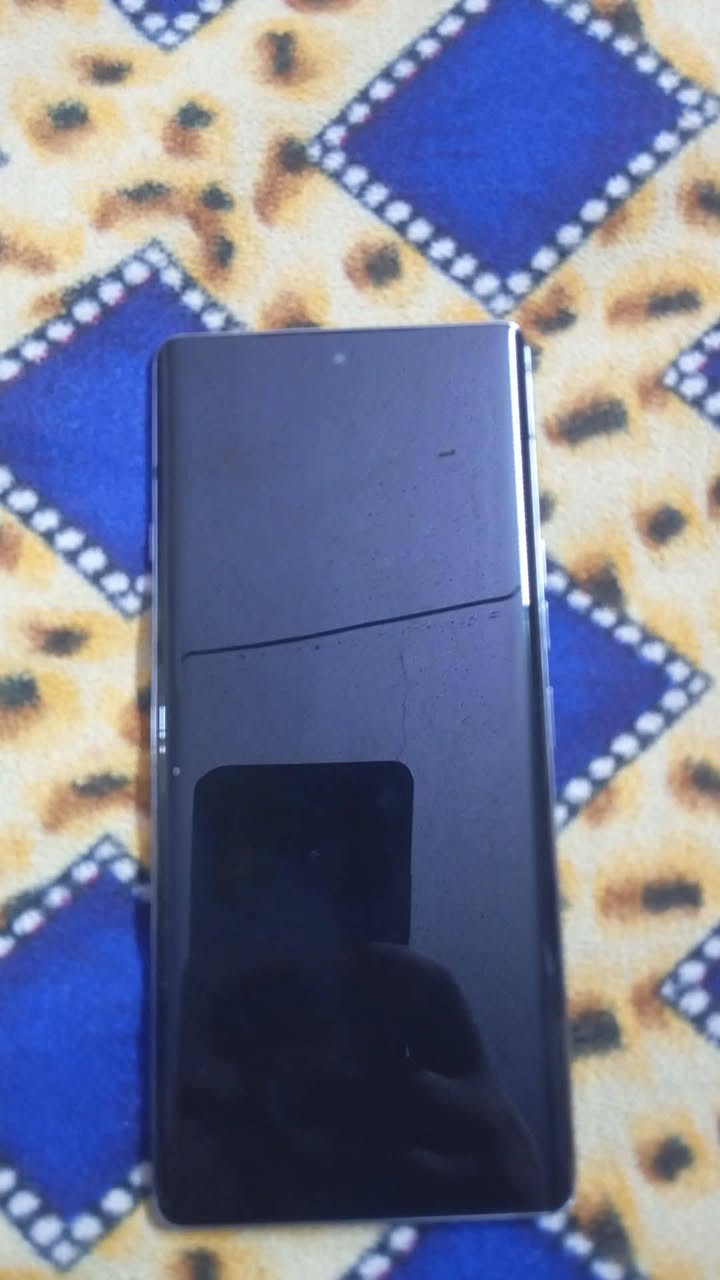 تكنو كامون 40برو. 5g
ذاكره 256
بطاريته 5800
عشوائي 8+8
جهاز جديد بدون ملحقات 
موجود بنجف بيع او مراوس تعال خاص


**إذا كنت صاحب هذا الإعلان وتريد حذفه لأي سبب، رجاءا أرسل رسالة إلى الدعم الفني**