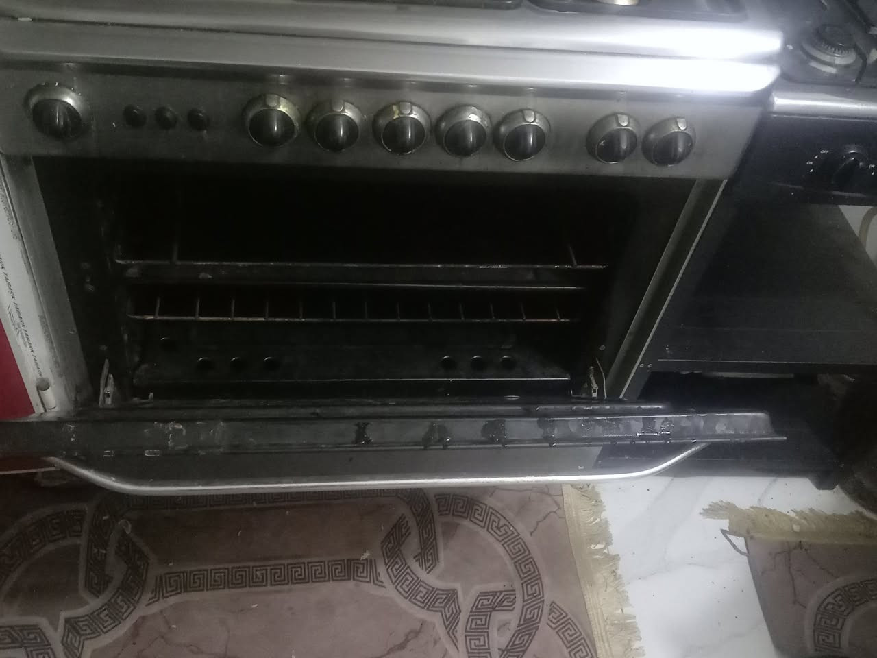 طباخين للبيع قيم واخذ
*********** وبي وتساب 
مكاني حي العسكري
