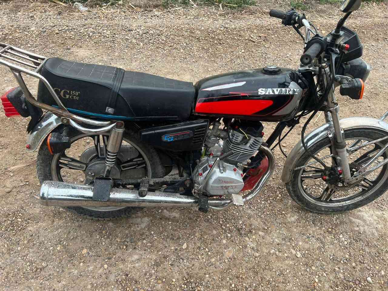 سيفان موديل ٢٣ اوراق كامله
كهربائيات كوله شغاله نكره سلف بصمه تشغيل عن بعد

السعر ٥٠٠ وبيها مجال

مكاني بغداد اليوسفية

*********** #واتساب
