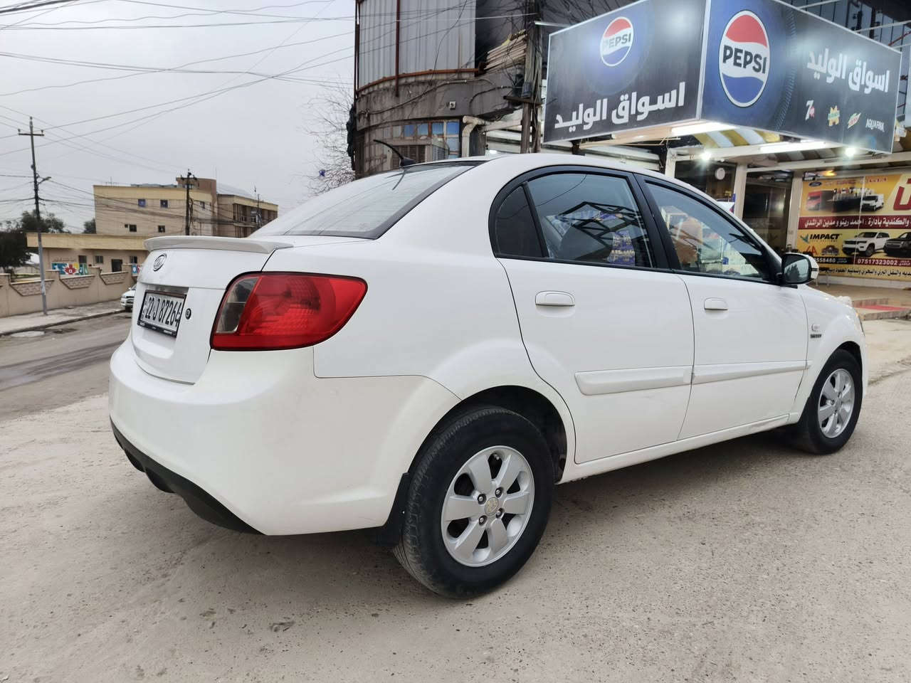 كيه ريو 2011
كاربون بانزين
رقم اربيل ابسمي
امبدل جملغين اماميات وبند اصلي 
مكلف بل نشر
***********
***********
