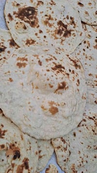 خبز بيت يخبل 5 بالف للحجز 07710323761