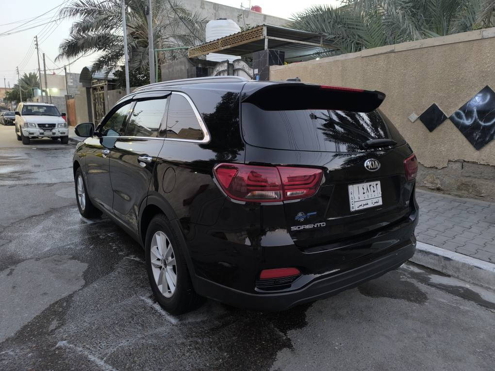 السلام عليكم سورنتو 2020 وارد امريكي حادث بنيد شبر بالجاملغ صفحة اليمنه بدون لغد ولا شواصي والباقي مكفول السياره جاهزه من جميع النواحي تخم تاير حداده مكينه كير ماشيه 71الف ميل للاستفسار *********** السعر 190ورقه البصرة, العراق
