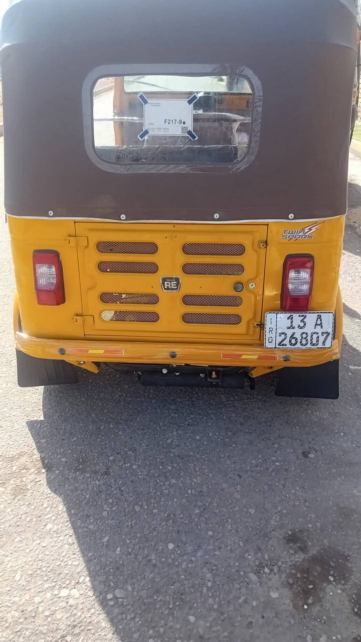 اسلام عليكم تكتك ٢٠ شهر ثاني رقم وسنويه
التكتك كفاله الكشره حته من الخياس 

مكينه لاتنقيص لاتبخير ناعمه 

  تكتك دوشمه فراش تخم تاير 

مال جناي وكبل للشارع 

السعر ٦ وبيها مجال كلش قليل للشراي 

المكان المجر الكبير 

الاستفسار ‎***********
