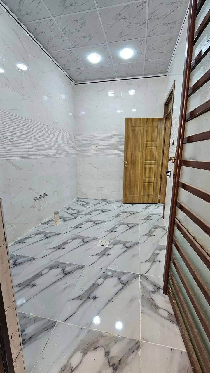 السلام عليكم ورحمه الله وبركاته
اهلنا في محافظه واسط الحبيبه ♥️
يتوفر لدينا بناء بنضام النقد والاقساط وحسب المواصفات المطلوبة من قبل صاحب المنزل عمل درجه اولى تسليم مفتاح مواد مفحوصه مختبر 

العمل يكول كل آتي 

1-يتوفر لدينا نضام النقد يكون الدفع على شكل دفعات توخذ كل دفعه بعد انجاز الفقرات المتفق عليها بل عقد 

2-يتوفر لدينا بناء بنضام الأقساط 
يكون بإعطاء نصف مقدمه والباقي قسط شهري حسب دخل صاحب المنزل (تسلم المقدمه على شكل دفعات وليس دفعه واحد) تقسم على فقرات العمل المنجزه وبعدها نستمر في القسط الشهري المتفق عليه بين الطرفين 

3- جميع المواد المستخدمه في البناء هيه مواد مفحوصه مختبريا 

4- يكون تحديد سعر المنزل الكلي حسب المواصفات المطلوبة من قبل صاحب المنزل تحسب الكلفه على ضوء المواصفه

5-يكون هناك عقد بين الطرفين يذكر فيه جميع الفقرات والمواصفات المتفق عليها بين الطرفين 

6- تحدد مده الانجاز+ المواصفات 

7- توجد هناك صيانه مجانيه لمده سنه كامله بعد تسليم المنزل لاي خلل يحصل 

8- اعمالنا تشمل ( بناء من الأساس الى تسليم مفتاح+اعمال ترميم+ اصباغ+ عمل السطوح+ صب ارضيات الخ......
للتواصل الإتصال على الرقم ا 👇👇 
***********
