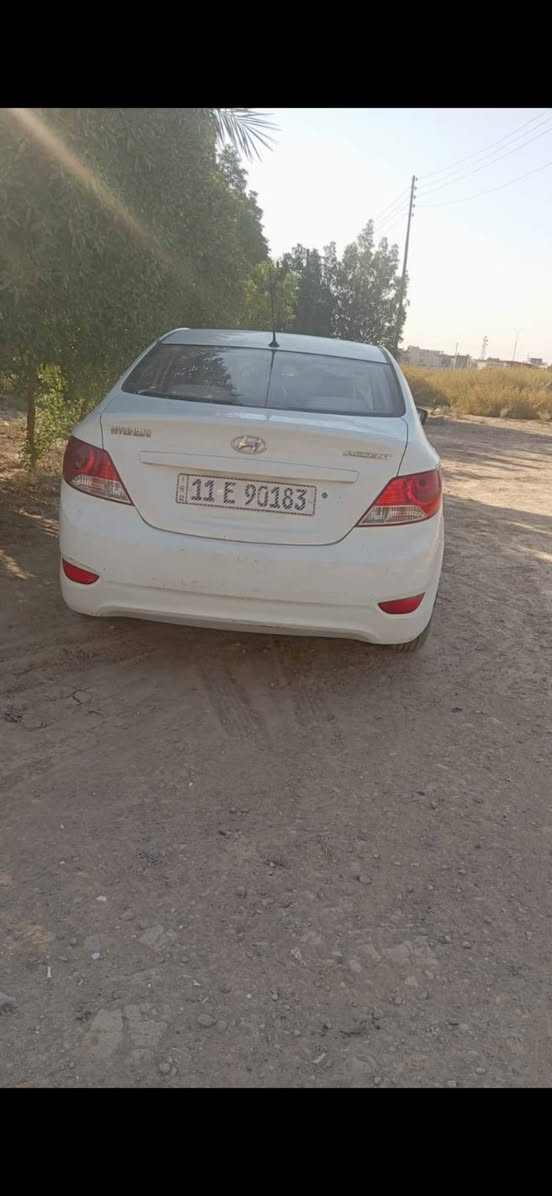 اكسنت موديل 2013 مكينه 1600 بيها ٣ قطع بدون دواخل مكانه بغداد الدورة السعر 93
***********
