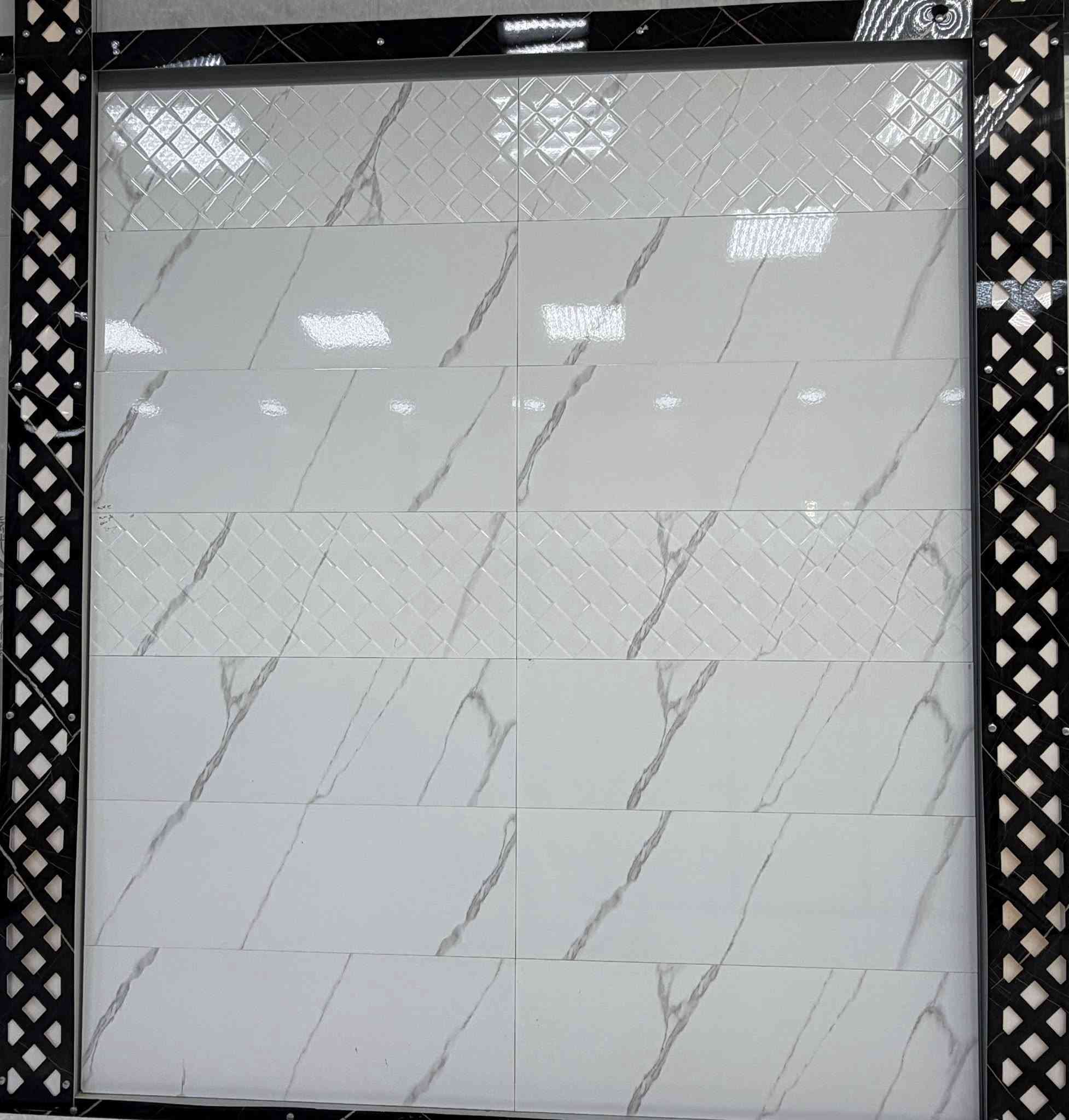 تقديم احدث الموديلات 
لنمنح بيتك لمسه من الجمال 
تشكيله جديدة بأحدث التصاميم والالوان   يقدما مع الحارث للسيراميك 
تناسب جميع الاذواق
جداري قطع ليزري
 عجينه أبيض ذات مواصفات فول لمعه  وقياس مظبوط 💯💥 
أيراني متياز اسباني
 شركة عقيق العالمية
 متوفر بقياس
90×30
شركة عقيق العالميه 
المنشأ أيراني صنع وفق مواصفات أسباني 💯💫💢
نتشرف بزيارتكم 
🔴العنوان:كربلاء المقدسه سريع الحر قرب جامعة الصفوة
أرقام المعرض:
***********
***********
