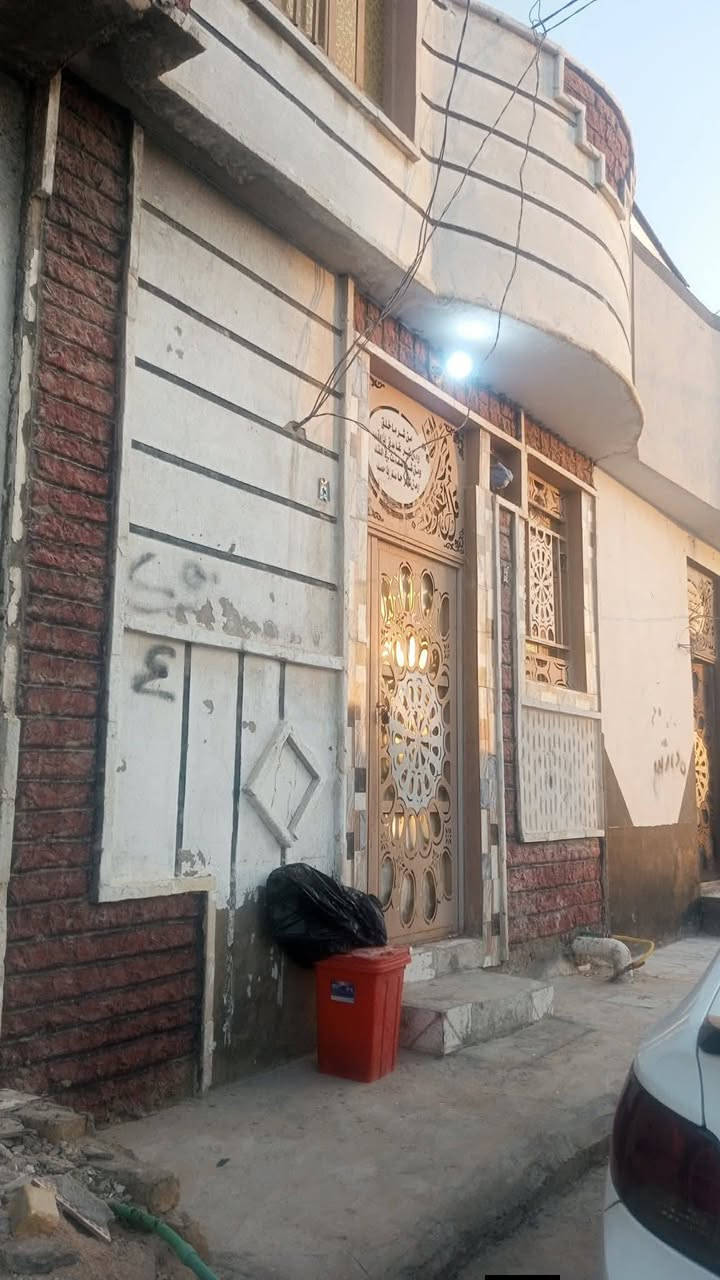 للبيع بيت زراعي

📍 الموقع: خلف المطحنة، مقابل قرية الغدير

📐 المساحة: 50 م²

🏠 مواصفات البيت:

* صب أساس.
* بناء طابوك نهروان.
* سقف صب.
* سند 25.
* طابو زراعي.

💰 السعر: 15 مليون دينار
✅ السعر بيه مجال
***********وتساب

