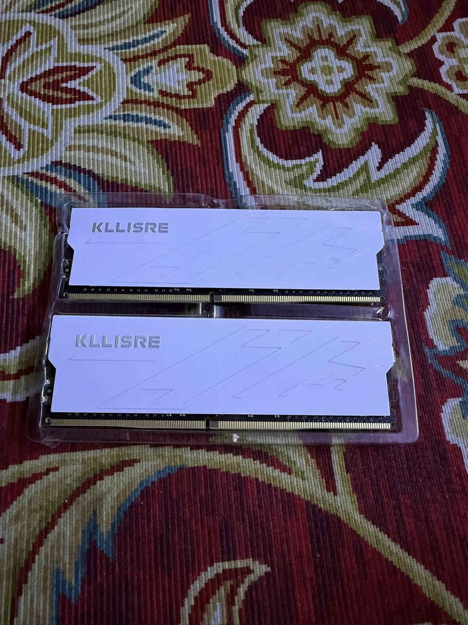 قطع حاسبات كلهن جدد
رامات سعره 175 الف 
معالج سعره 75 
الهارد 512 سعره 75 
هارد 4 تيرا 165 
مذر بورد سعره 110


**إذا كنت صاحب هذا الإعلان وتريد حذفه لأي سبب، رجاءا أرسل رسالة إلى الدعم الفني**