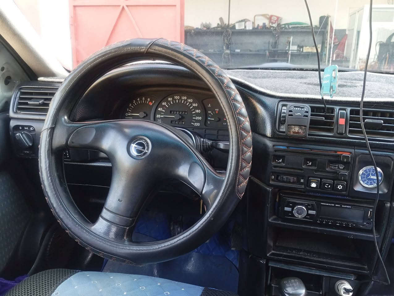 اوبل موديل 90 محرك18صبغ قطعتين سعر 44ومجال عليه غرامه 260 رقم موبايل***********
