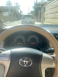 للبيع كورلا 2012 خليجي فول مواصفات كفاله عامه من كلشي مكينه 1.8 اشاير ...