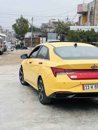 شباب عندي لنترا موديل 2022 السياره لمتدد 1 علا 1  مكينه ٢٠٠٠ دوش سياره...