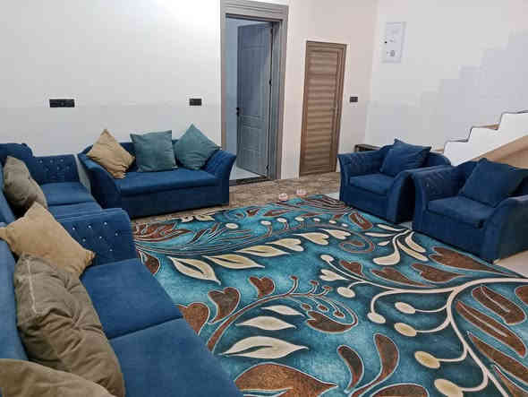 تخم 10 مقاعد أخو الجديد استعمال أقل الشهر سبب البيع لغرض النقل تفصال تكمة يخبل عنواني بغداد ***********
