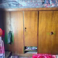 غرفة قديمة • فرش