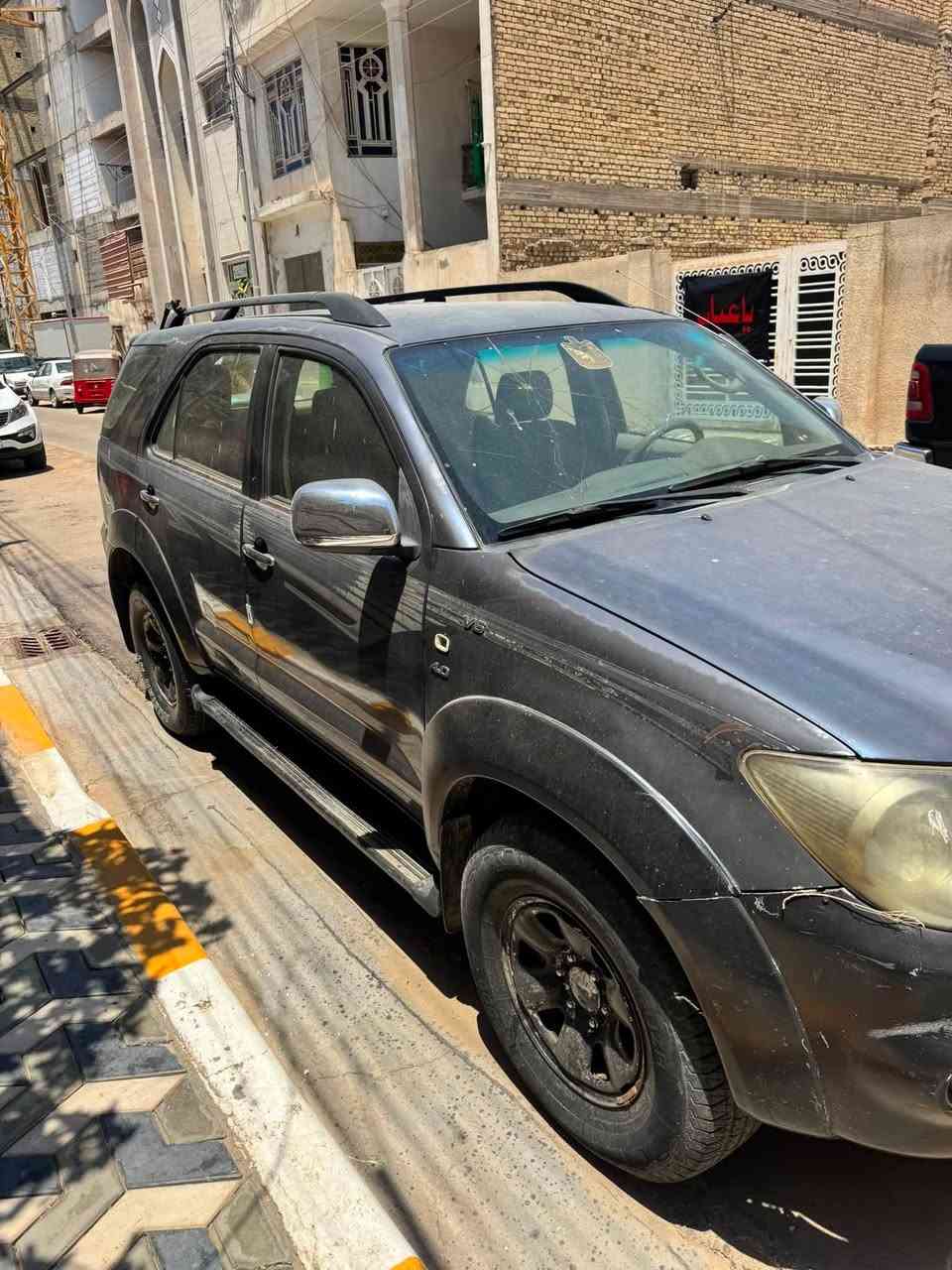 يا الله
السعر 90 ورقة  وبيها مجال 

فورجنر 2006 

محرك 6 سلندر 4000cc

قطعتين تبريد 

لو گير

7 راكب

ما مصبوغة 

كير ومكينة مكفولات 

ممشاها 350 الف 

رقمها ميسان 

1330 A 13

مكلف بالنشر للاستفسار 

***********
