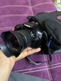 كامرا تصوير كانون للبيع جديده كامل ملحقاتها سعر 275بيها مجال بصيط شراي...