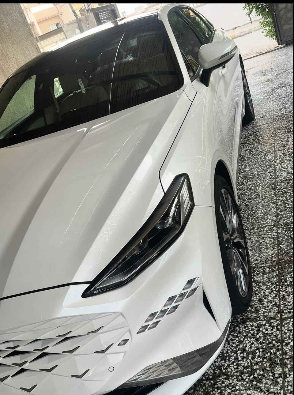 بسم الله الرحمن الرحيم 

السلام عليكم 

كيا كادنزه 2023 

فول واحد على واحد 

مكفوله كفاله عامه 

ماشيه 12 الف حقيقي 

سياره بيه هواي مواصفات 

مكينه 6 سنلدر حلوه

سياره مل بيت جديده 

رقم بغداد بسمي جديد 

مكان سياره بغداد حي جهاد 

***********
