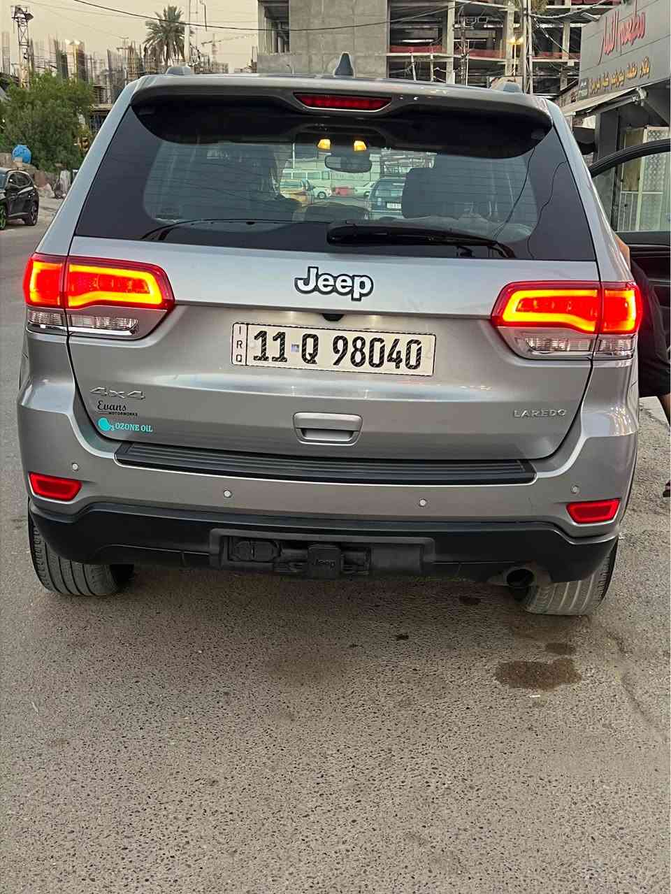 جيب كراند شيروكي 
موديل   2020
وارد  امريكا حادث  خفيف 
بنيد وجاملغ 

وبالعراق صارت ضربة جاملغ خلفي 
خفيفة وصار ربع باب تبارك بالصبغ  
يعني صار 4  قطع  صبغ بيه 
سياره جديده جدآ 
مال جناي 

مواصفات 
فور ويل   4-4
 مازده فول زينون
بروجكتر زينون 
بصمة 
اوتوبارك

نقطة عمياء 
وبعد المواصفات المعروفة 
سيارة جديدة وجاهزة من كلشي
بيع او مراوس  حسب  القناعه  
السعر   21  وبيها مجال للطيبين
للاستفسار واتساب او اتصال
077 بغداد, العراق


**إذا كنت صاحب هذا الإعلان وتريد حذفه لأي سبب، رجاءا أرسل رسالة إلى الدعم الفني**