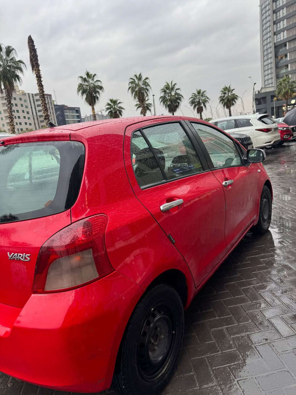 *********** whats up
يةك پارجة بوياغي هةية 
سةيارةكي بي مةسرةفة تايةي نوية أربيل, العراق
