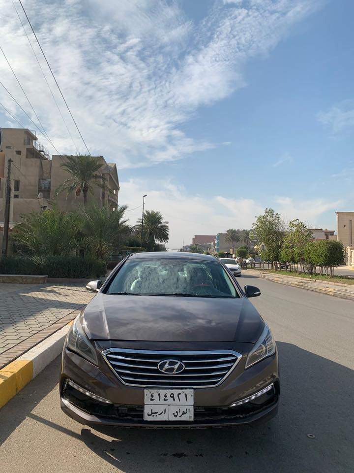 سوناتا 2015
رقم اربيل 
محرك جي دي اي مبدل قبل فتره لا تنقيص ولا تبخير 
وارد امريكي 
ضربه امريكا صبغ بالجاملغ الخلفي 
بالعراق بيها مبدل جاملغ وبنيد امامي ومصبوغات والجاملغ الثاني مصبوغ بدون تبديل بدون ايرباك ومبدل جنطه ومصبوغ ويرادلها بولش 
بصمه 
كشنات تدفئه كهرباء 
كشنات جلد 
دكمه اوتو 
مري كهرباء ورادار 
اشاير بالمري  
ابواب ترجيب 
تحكمات جهتين 
3 انضمه قياده 
رادار خلفي 
دبل اكزوز 
نقصها اذاين محرك والصدر الامامي يرادله ترتيب 
السياره عليها غرامات 600 الف تنكطع من السعر 
مكانها بغداد القاهره 
السعر شده وبيها مجال بسيط 
تروح للسونر وتفحص 
رقم تلفون 
***********
