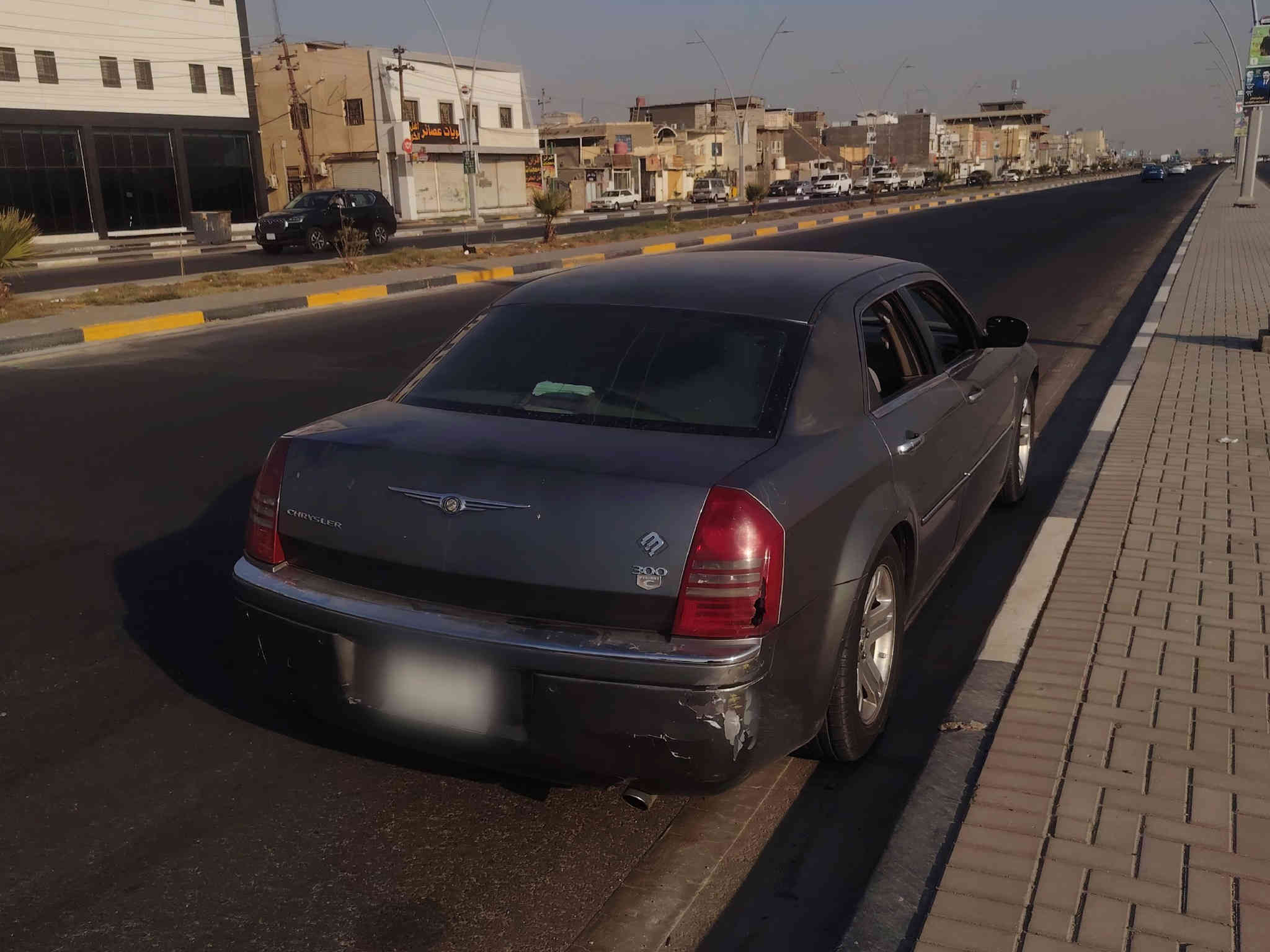 اوباما 2008 ادوات 8 سلندر كصة قمارة تبريد شغال بس نقصها حدادة خلفية وتعديلات بسيطة 35 ورقة وبيها مجال واتساب ***********
