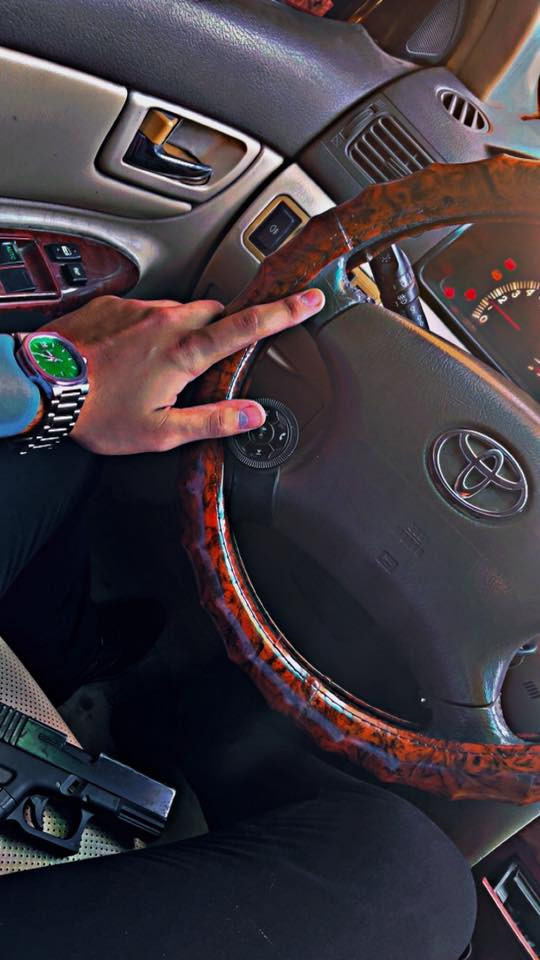 قطعة نظيفة وحلوة بي واي دي F3 سعر 58
سلام عليكم 
اخوان بي واي دي F3 موديل 11 سيارة كلش حلوة ومتعوب عليها ونظيفة 
مكينة نظيفة جدا✅
كير نظيف✅
فتحة سقف✅
كير اوتو✅
زارع لد داخلي شريط كامل ع دشبول✅
شاشة✅
سماعات بوي✅
سيارة بيها ضربة بسيط حديثة هاي الضربة بسيطة موضحة بالصور وكهربائيات السيارة نوزلات يردلهم ادامة ولبعض الشغلات
صدر مبدل درام شفتات خارجي وداخلي زوج كامل وقواعد دبل ودسكات وفلنجات كلة جديد بس باقي الصدر مثل الشمعات ما شمعات النواعم يعني مو كلش نظيفات 
مكان السيارة حي الجامعة***********
