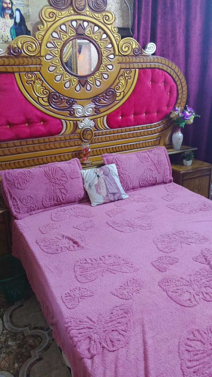 غرفه البيع خمس قطع يريده يجي خاص 👍☺️


**إذا كنت صاحب هذا الإعلان وتريد حذفه لأي سبب، رجاءا أرسل رسالة إلى الدعم الفني**