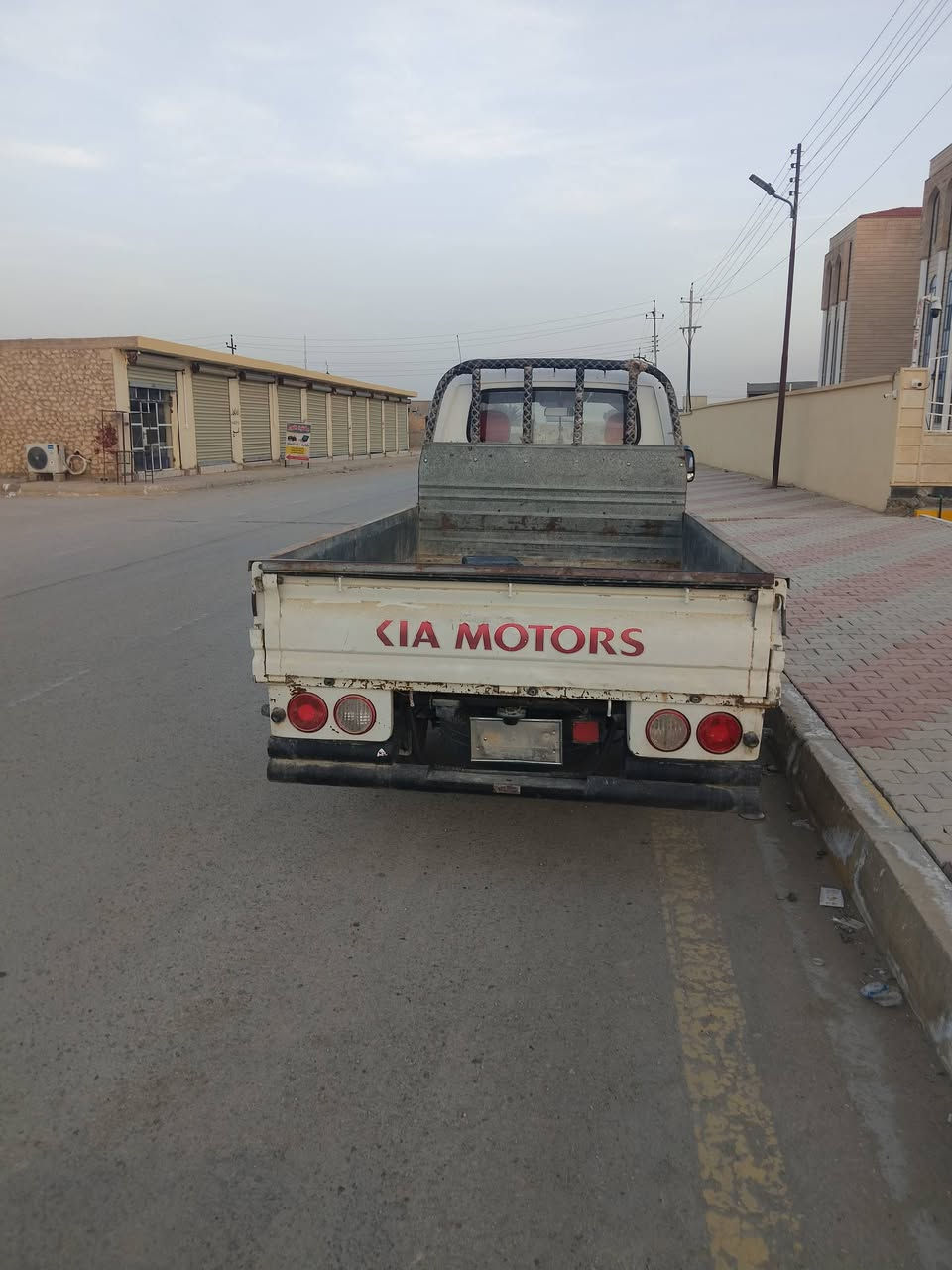 السلام عليكم كيه  بدون رقم موديل 2013 للبيع صاحب السياره ***********
مكلف بلنشر اتصال صاحب السياره
