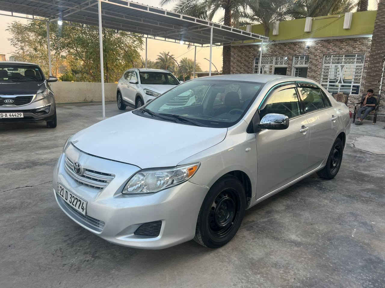 السلام عليكم اخون عندي هاي سيارة كورالا موديل ٢٠٠٩ خليجي سياره بيهة ٣ قطع صبغ فقط شرط كفاله من دواخل عل فحص سياره محرك ١٨٠٠ رقم سليمانيه دولي بسمنه سياره محرك وكير وصدر امامي خلفي خير من الله سيارة بيهة جردات بصيطت مكاني ديالى بعقوبه شراي يتصل ويدلل وهاذة *********** السعر 92 وبي مجال للشراي يتصل ويدلل
