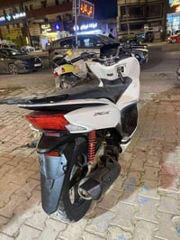 PCX ١٢٥ • ١٩٠٠٠م • بغداد علي صالح