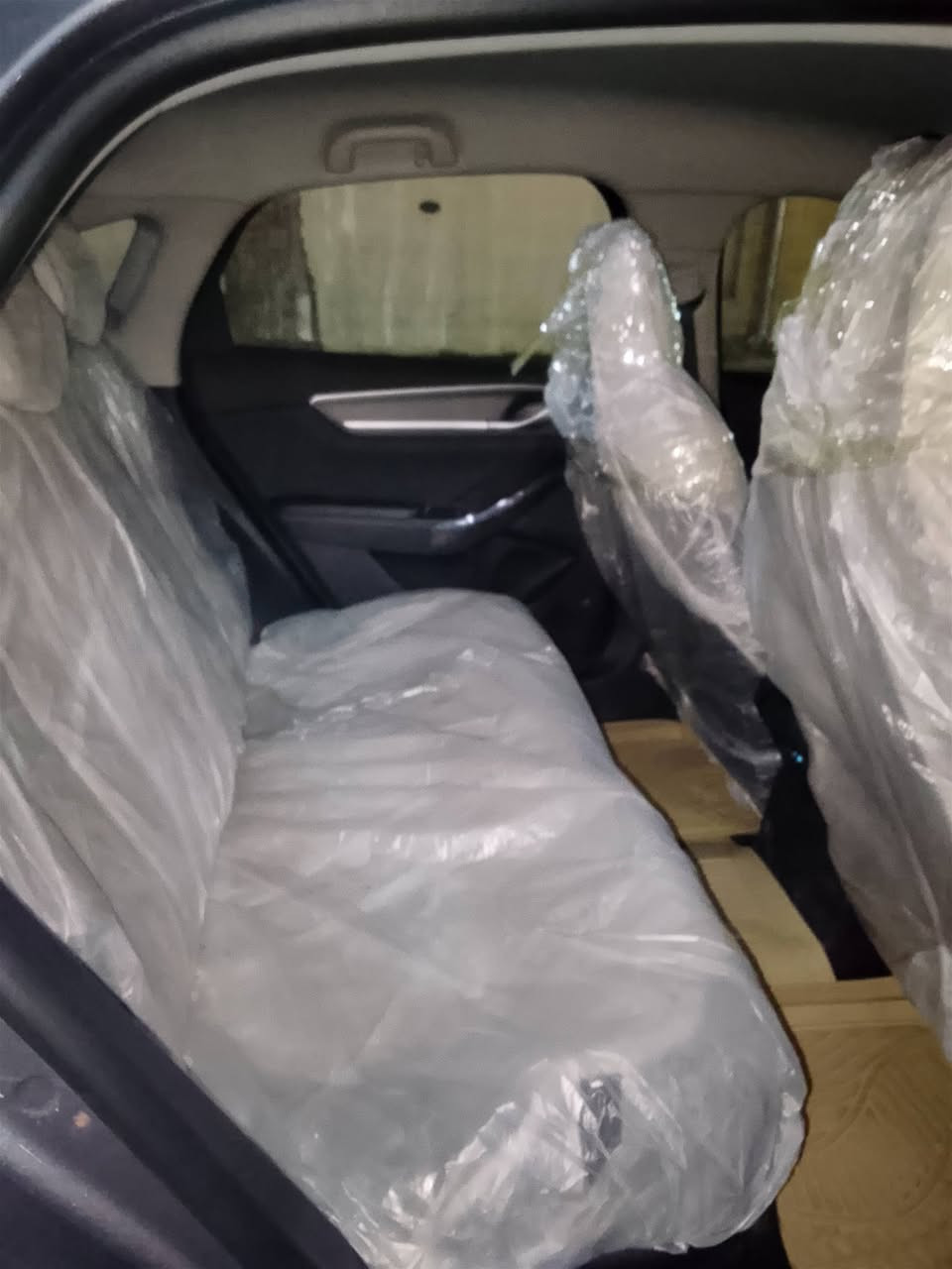 السلام عليكم بي وأيدي موديل ٢٠٢٥ للبيع ماشية شي قليل مرقمه كامل بغداد السعر ١٨،٥٠٠مليون رقم  صاحب السيارة ***********
عنوان بغداد
