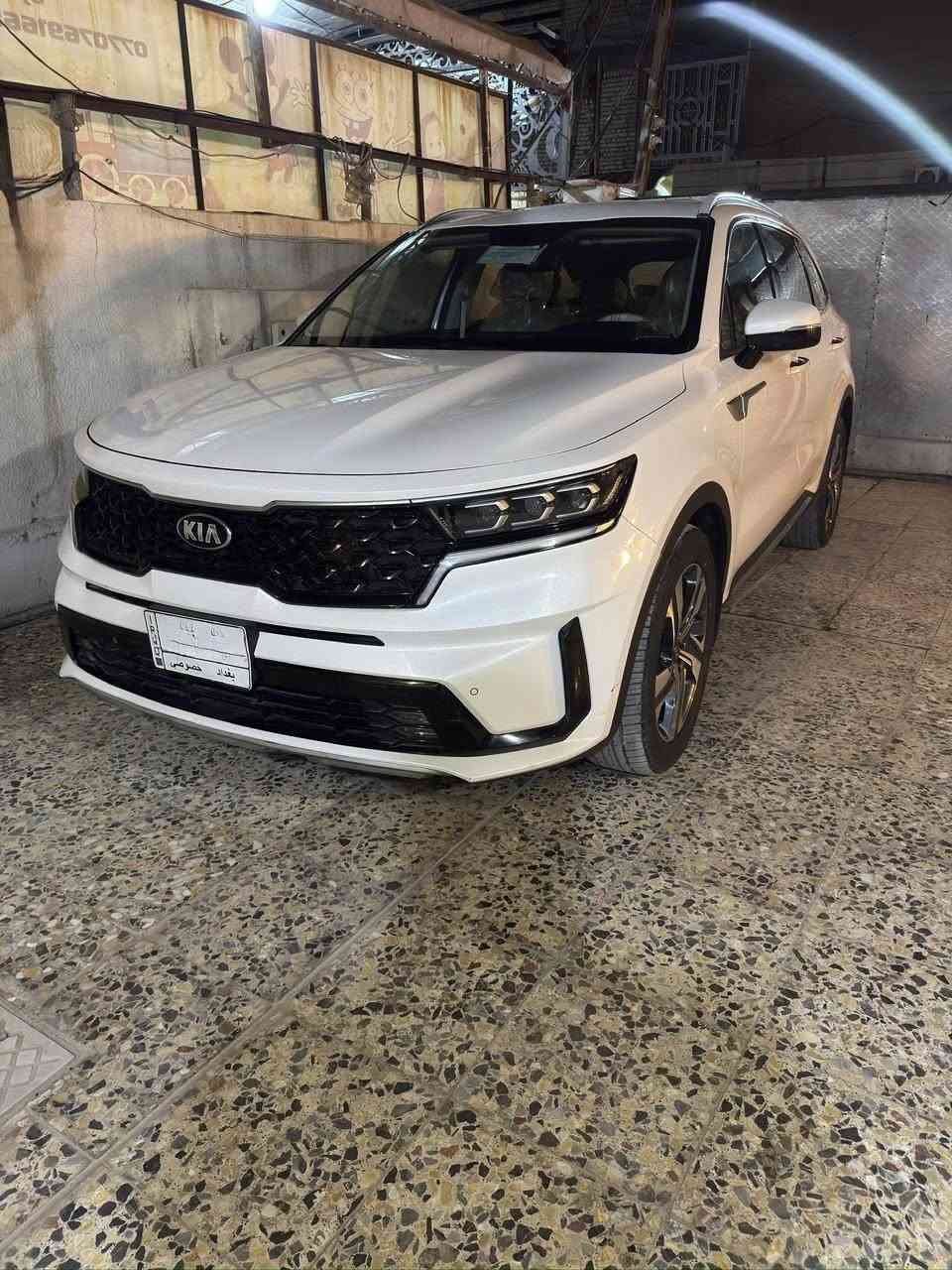 سورنتو 2021
6 سلندر 

7 راكب 

داخل السيارة جلد 

تحكمات المقاعد كهرباء 

ممشة السياره 64.000 

السايرة نضيفة بمعنة الكلمه 

سونار بالمنشور 

رقم السياره بغداد 

للستفسار ‭0770 533 4488‬
