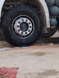 زوجين تايرات • ٢٢ على ١٣ • ديوانيه