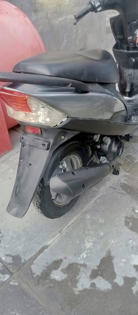 سلام عيكم دراجه ماكس عدله درجه مفتوحه تجفيت شكركه دراجه خير من الله المكينه ناعمه صوتها ريدها 600 وبيها مجال***********
